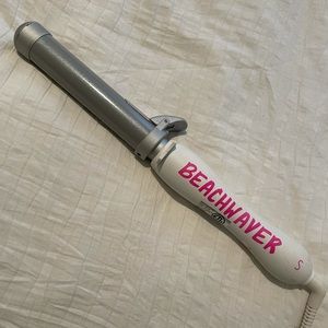 Beachwaver S1.25 Dual Voltage Curling Iron